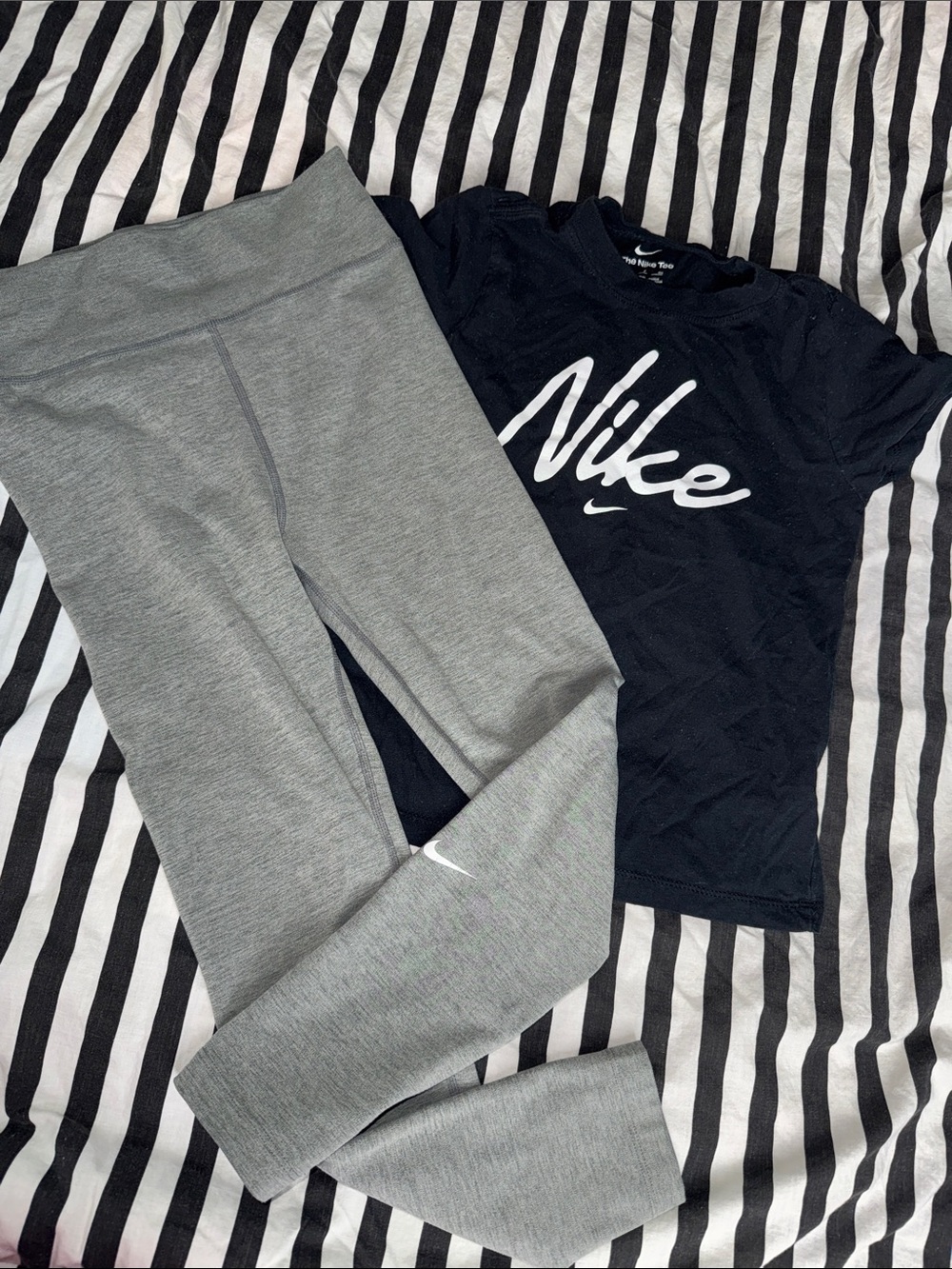 Nike Kids' Black Tee and Gray Leggings Matching Set